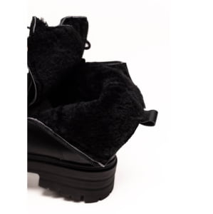 Botas Forradas com Lã Natural de Carneiro Coturno Sola Tratorada - 323cGI Preto