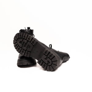 Botas Forradas com Lã Natural de Carneiro Coturno Sola Tratorada - 323cGI Preto