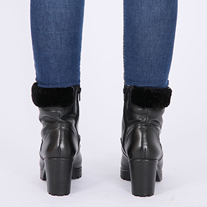Botas Forradas com Lã com Lã Natural de Carneiro