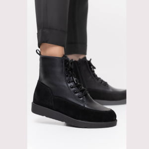 Botas Forradas com Lã Natural de Carneiro Detalhe Camurça - 363cGI Preto