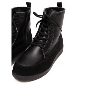 Botas Forradas com Lã Natural de Carneiro Detalhe Camurça - 363cGI Preto