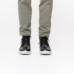 Bota Forrada com Lã Natural de Carneiro - 396pGI Preto
