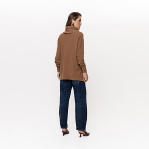 Blusa Ampla Feminina em Tricô Pluma Gola Boba - 26125 Bege Camel