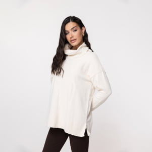 Blusa Ampla Feminina em Tricô Pluma Gola Boba - 25117 Off White