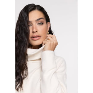 Blusa Ampla Feminina em Tricô Pluma Gola Boba - 25117 Off White
