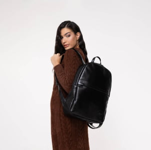 Mochila Unissex de Couro - 1301 Preto