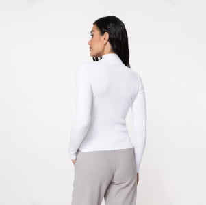 Suéter Feminino em Tricô Canelado Gola Alta - 25116 Off White