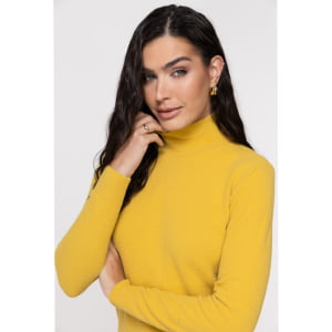 Suéter Feminino em Tricô Pluma Gola Alta - 25114 Mostarda