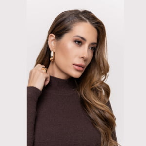 Suéter Feminino em Tricô Pluma Gola Alta - 26141 Marrom Expresso